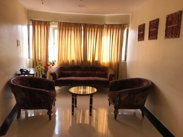Bharati Lodge Хубли Экстерьер фото